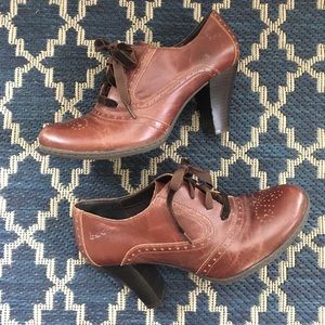 Born oxford heels.